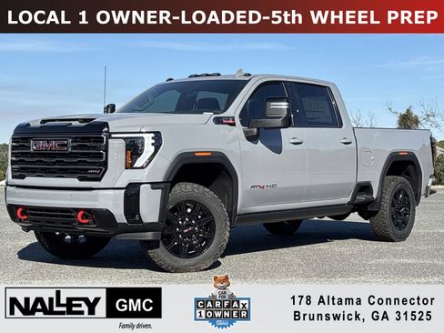 Used 2025 GMC Sierra 2500 AT4 w/ AT4 Premium Plus Package AWD/4WD image 1
