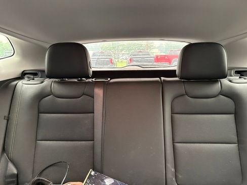 Used 2024 Chevrolet Trax ACTIV w/ Sunroof Package FWD image 19