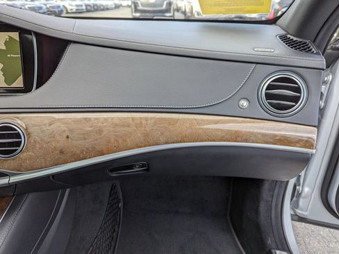 Used 2015 Mercedes-Benz S 550 4MATIC Sedan image 38