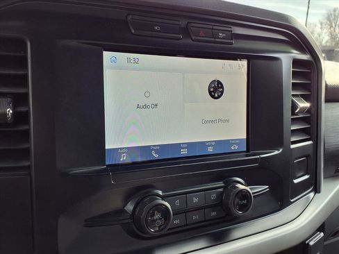 Used 2023 Ford F150 XLT image 10