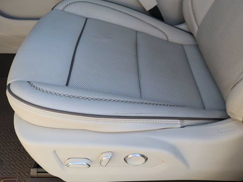 Certified 2023 GMC Yukon Denali RWD image 22