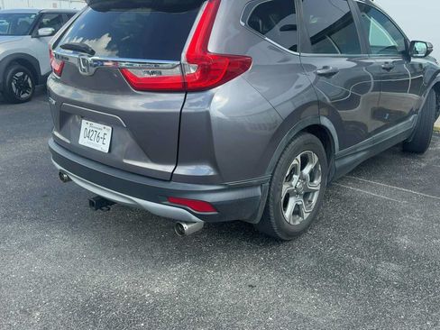 Used 2018 Honda CR-V EX image 1