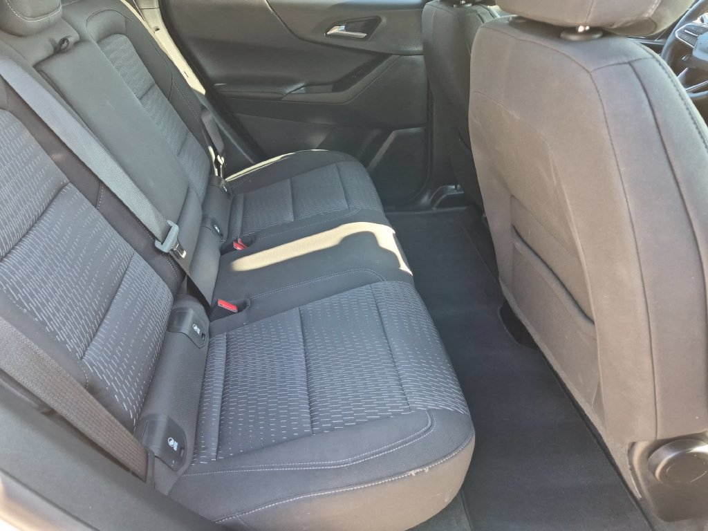 Used 2026 Chevrolet Equinox LT FWD image 26