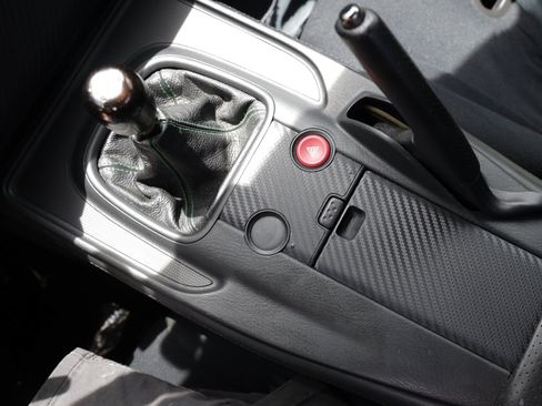 Used 2005 Honda S2000 image 27