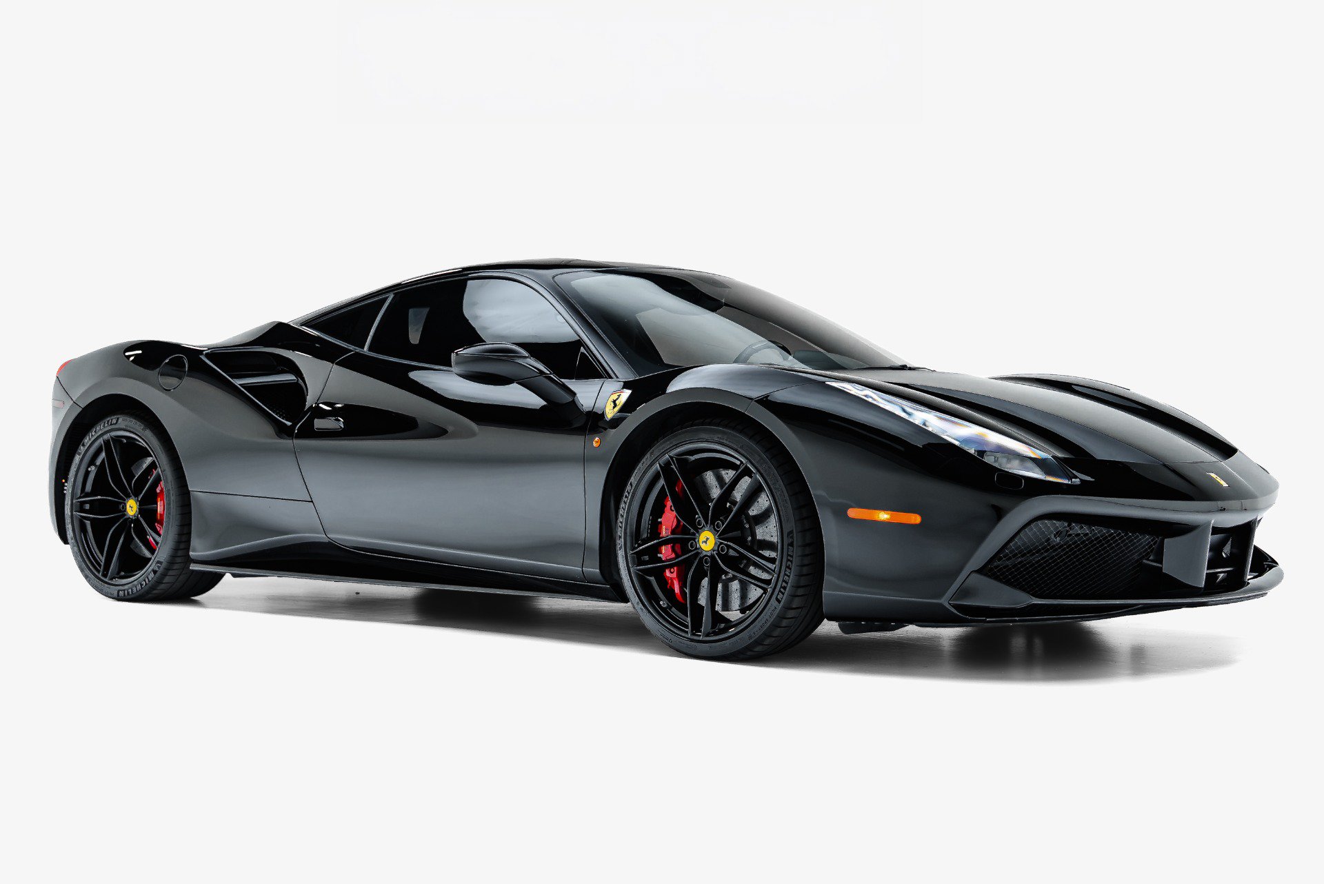 Used 2016 Ferrari 488 GTB RWD image 5