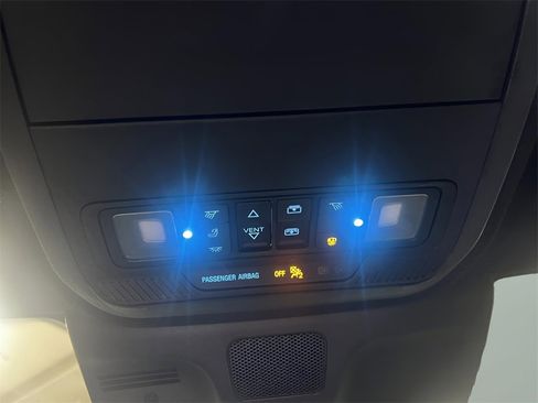 New 2026 Ford Expedition Platinum w/ Stealth Appearance Package image 31