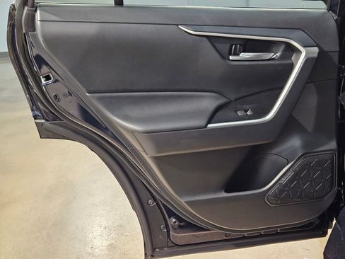 Certified 2025 Toyota RAV4 XLE Premium AWD/4WD image 34