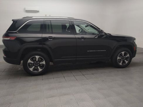 Used 2022 Jeep Grand Cherokee Limited 4xe w/ Luxury Tech Group II AWD/4WD image 10