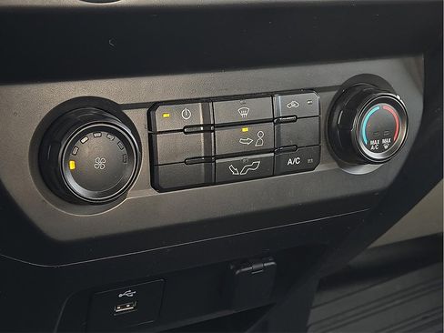 Used 2019 Ford F150 XL w/ Equipment Group 101A Mid image 13