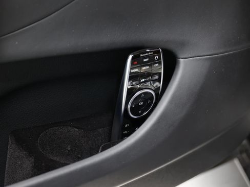 Used 2019 Mercedes-Benz Maybach S 560 4MATIC image 59