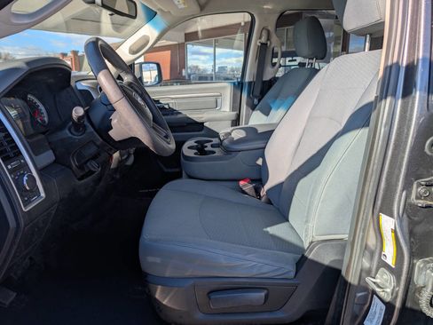 Used 2014 RAM 2500 SLT image 12