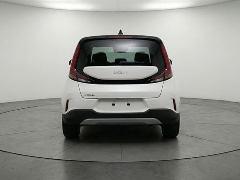 Used 2025 Kia Soul LX w/ LX Technology Package image 7