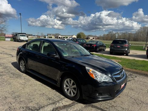 Used 2012 Subaru Legacy 2.5i w/ Alloy Wheel Pkg AWD/4WD image 7