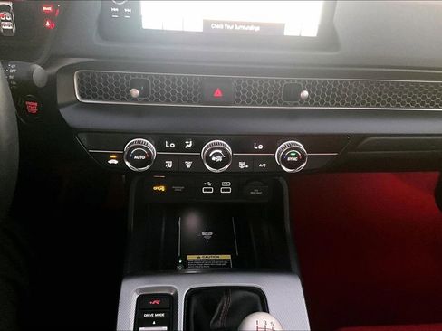 Used 2024 Honda Civic Type R image 32