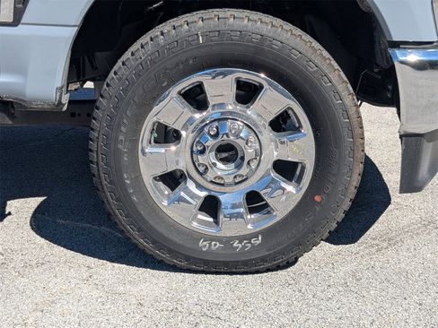 New 2025 Ford F350 King Ranch w/ Chrome Package image 11