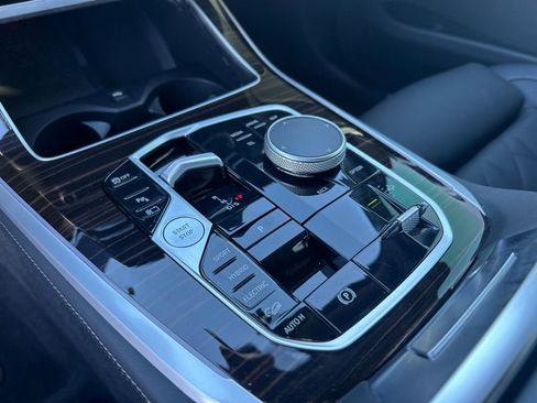 Used 2025 BMW X5 xDrive50e w/ M Sport Package image 36