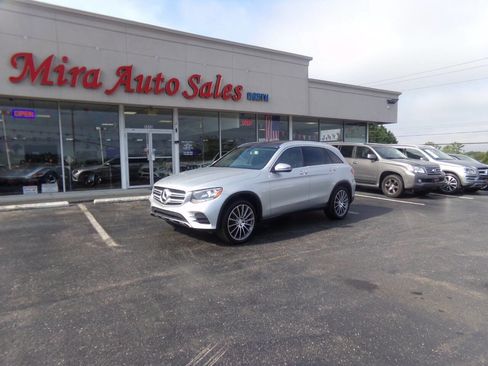 Used 2016 Mercedes-Benz GLC 300 image 3