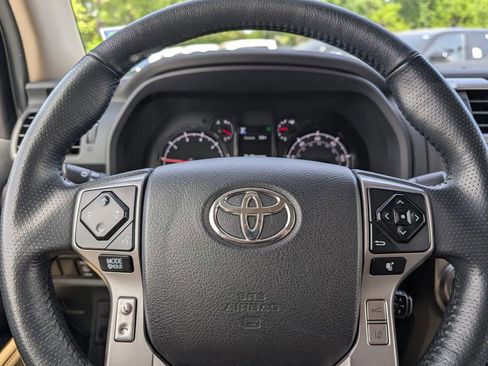 Used 2024 Toyota 4Runner SR5 AWD/4WD image 24