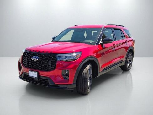New 2026 Ford Explorer ST-Line w/ ST-Line Street Pack image 8
