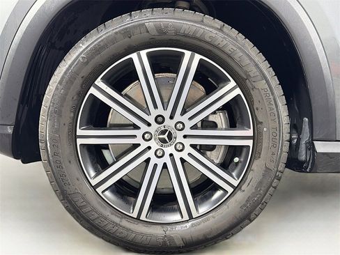 Used 2024 Mercedes-Benz GLE 450 4MATIC image 33
