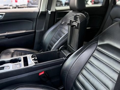 Used 2024 Ford Edge SEL w/ Convenience Package AWD/4WD image 22