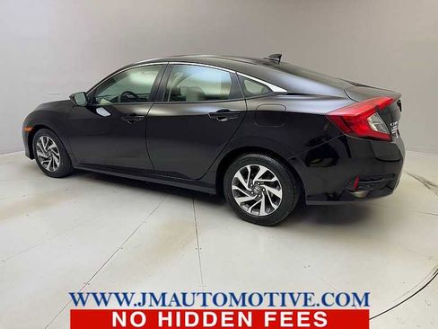 Used 2017 Honda Civic EX image 3