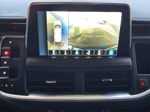 Certified 2022 Chevrolet Tahoe RST w/ Sport Performance Package image 19