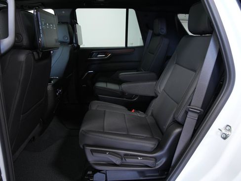 New 2026 GMC Yukon Denali w/ Denali Reserve Package AWD/4WD image 27