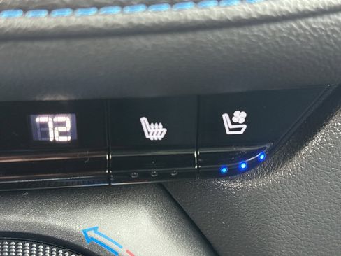 Certified 2024 Chevrolet Blazer RS w/ Driver Confidence II Package image 43