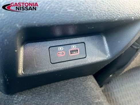 Used 2021 Nissan Altima 2.5 SR w/ SR Premium Package image 34