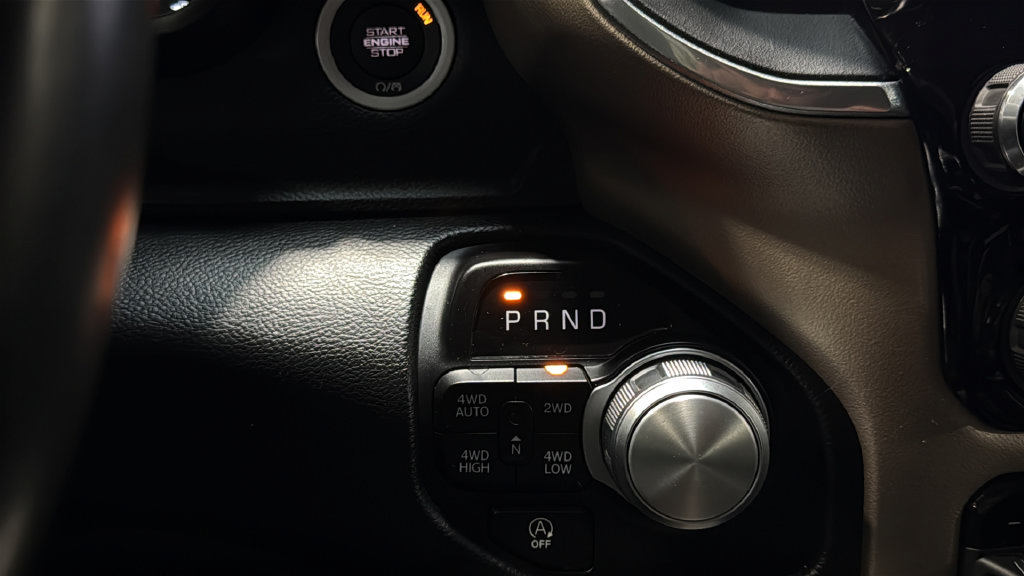 Used 2022 RAM 1500 Laramie AWD/4WD image 36