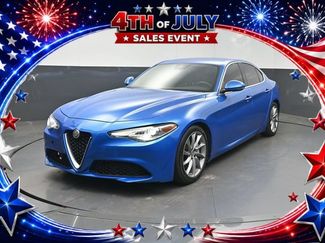 Used 2020 Alfa Romeo Giulia w/ Cold Weather Package RWD video 1