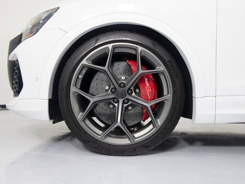 Used 2026 Audi RS Q8 performance AWD/4WD image 9