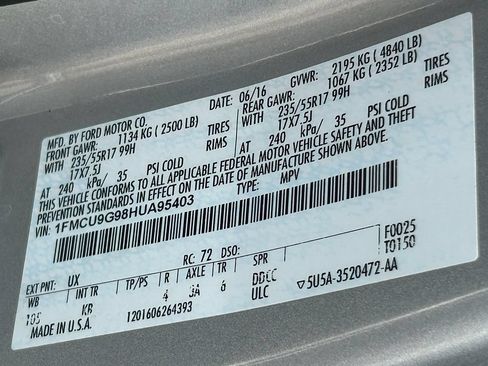 Used 2017 Ford Escape SE AWD/4WD image 37