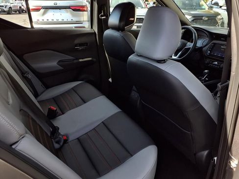 Used 2021 Nissan Kicks SR w/ SR Premium Package image 20