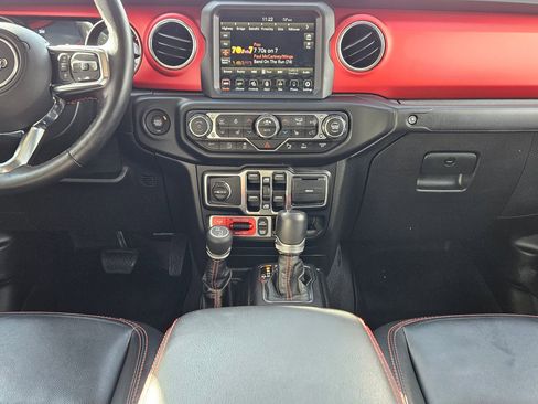 Used 2020 Jeep Gladiator Rubicon image 10