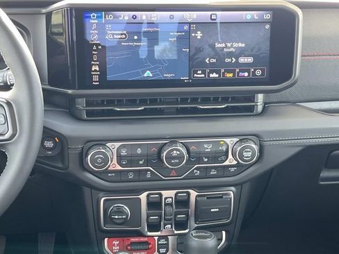 New 2026 Jeep Gladiator Rubicon AWD/4WD image 15
