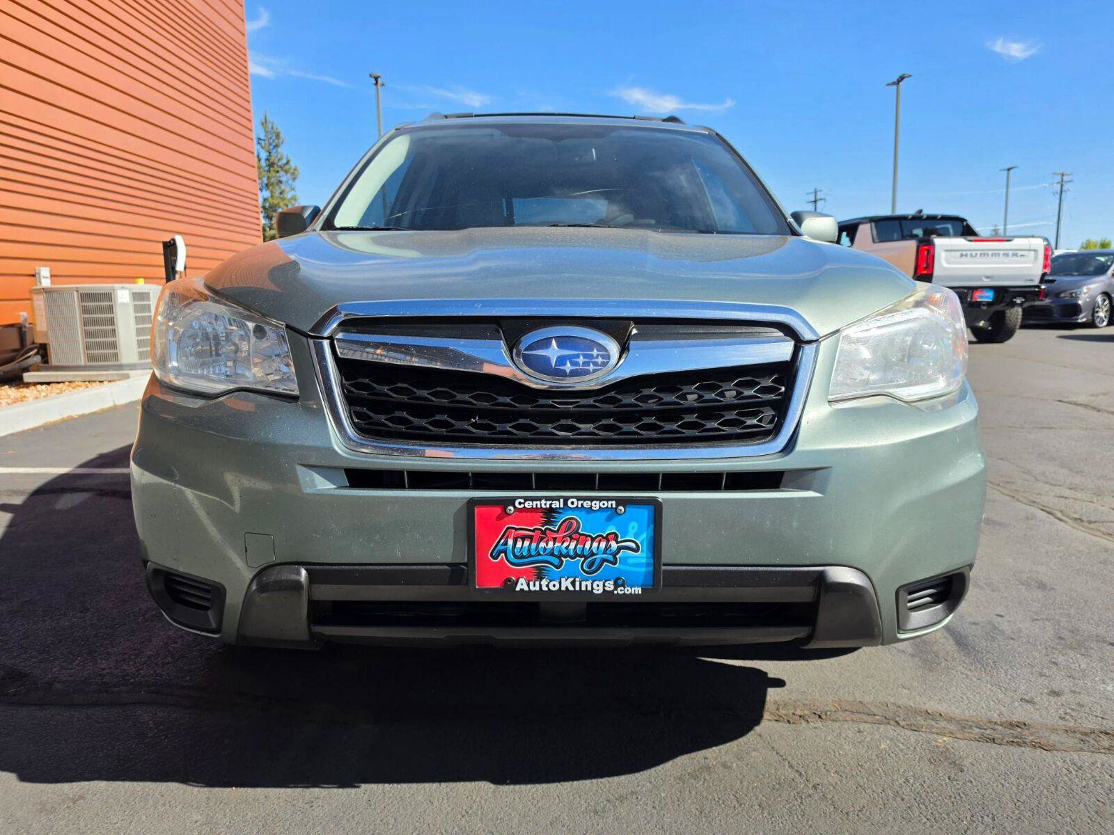 Used 2016 Subaru Forester 2.5i Premium w/ Popular Package #2 AWD/4WD image 8