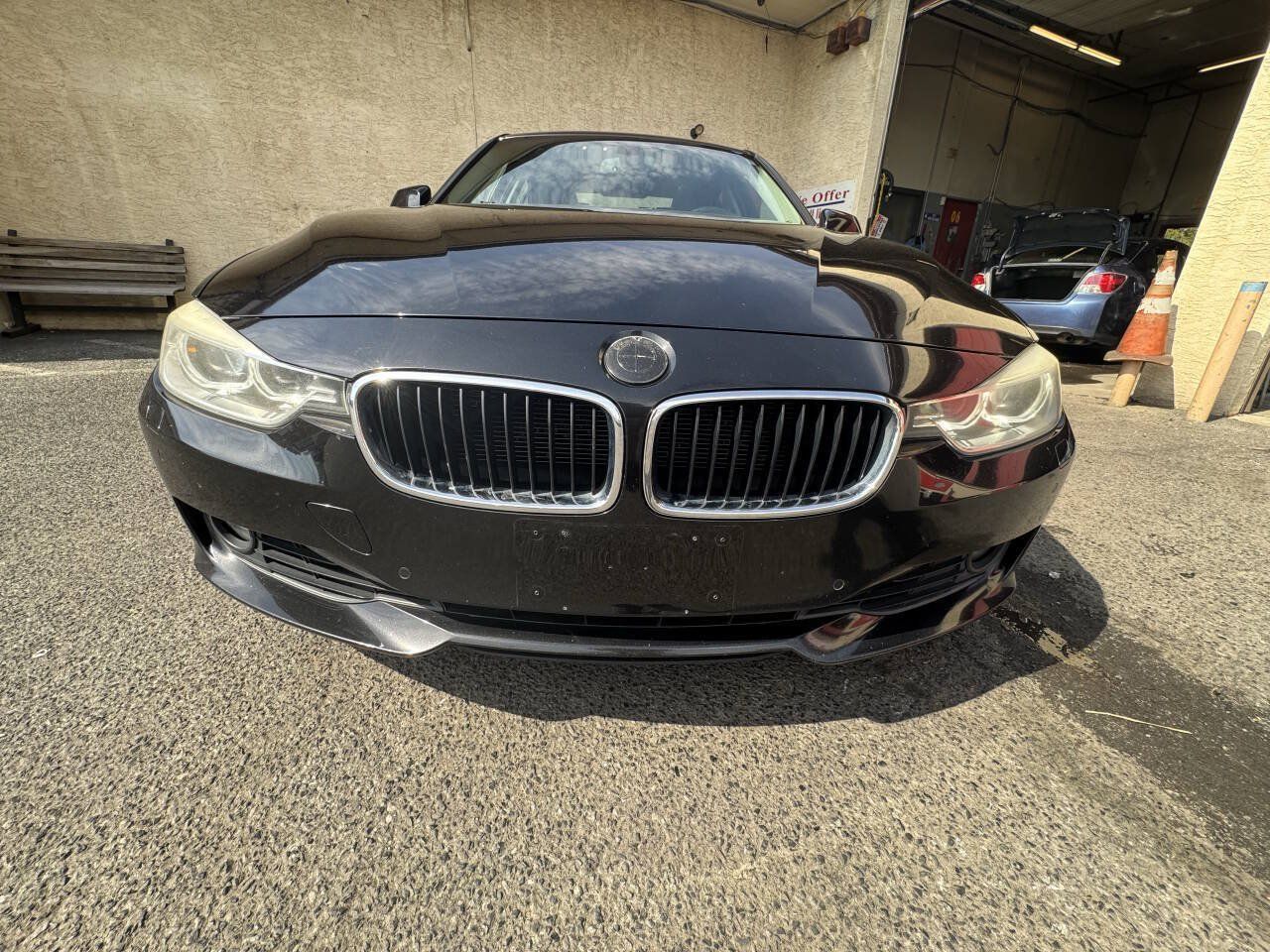 Used 2015 BMW 335i xDrive Sedan AWD/4WD image 11
