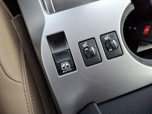 Used 2023 Toyota 4Runner SR5 Premium w/ Moonroof Package image 29