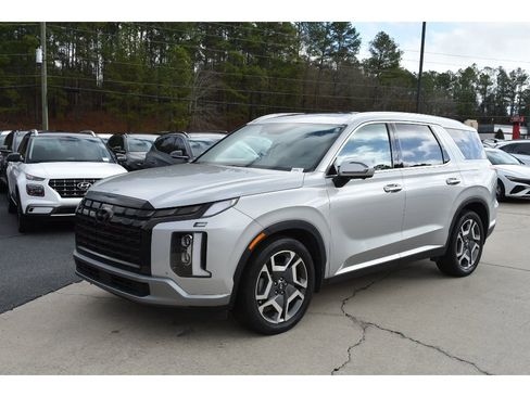 Used 2023 Hyundai Palisade Limited image 1