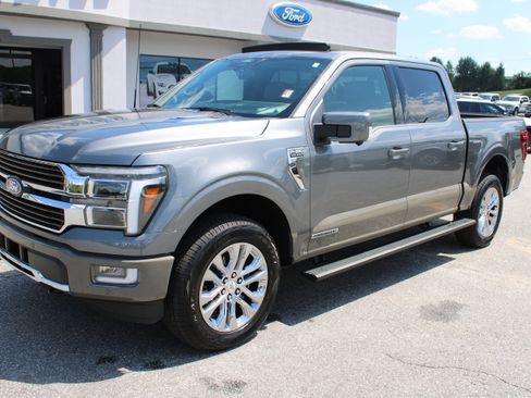 Used 2025 Ford F150 King Ranch w/ FX4 Off-Road Package AWD/4WD image 2