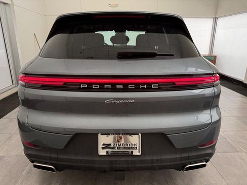 New 2026 Porsche Cayenne image 6