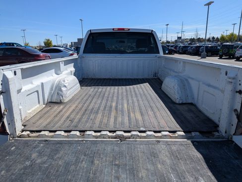 Used 2004 Chevrolet Silverado 2500 W/T AWD/4WD image 21