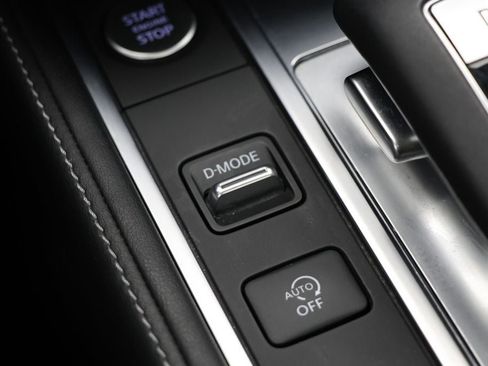 Used 2023 INFINITI QX60 Luxe w/ Performance Audio Package image 27