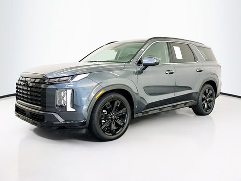 Used 2024 Hyundai Palisade XRT image 3