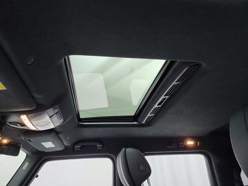 Used 2023 Mercedes-Benz G 550 image 30