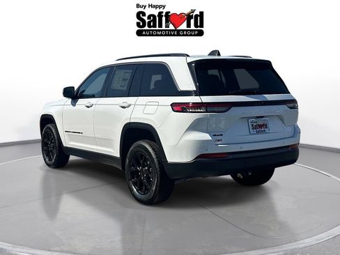 New 2026 Jeep Grand Cherokee Altitude AWD/4WD image 6