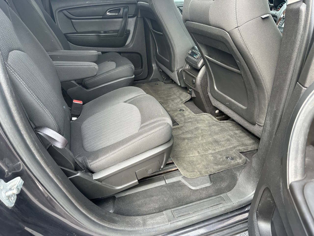 Used 2014 Chevrolet Traverse LT AWD/4WD image 16
