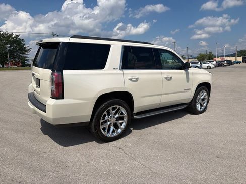 Used 2015 GMC Yukon SLT w/ Open Road Package AWD/4WD image 10